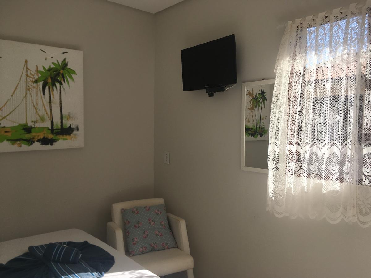 Recanto Dos Artistas Hotel ฟลอเรียนอโปลิส ภายนอก รูปภาพ